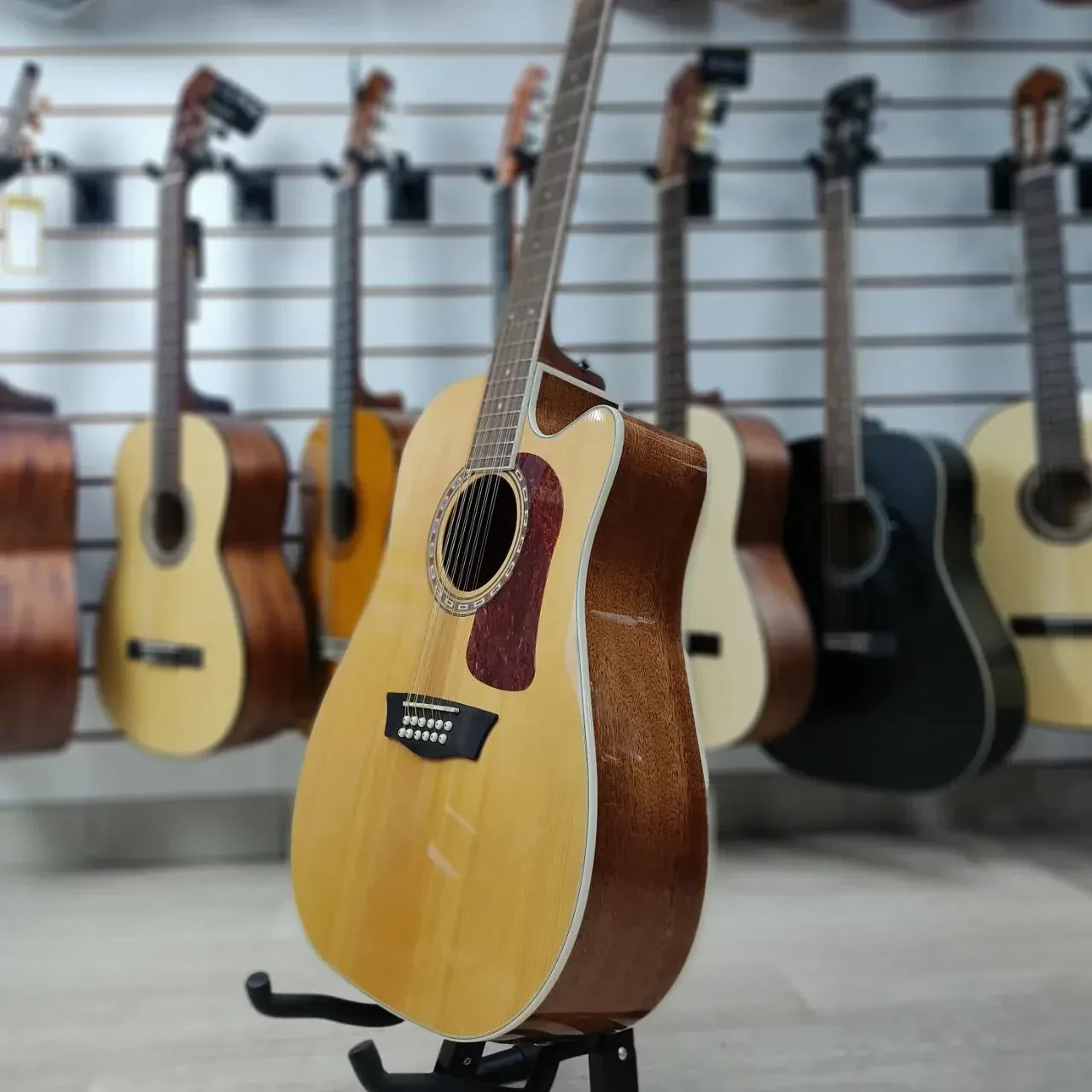 Изображение №4