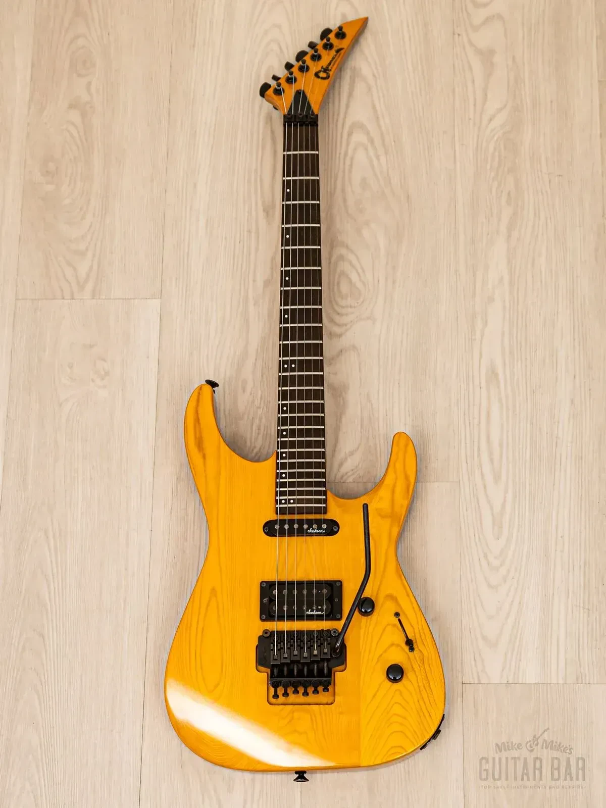 Электрогитара Charvel Super Dinky SDK-080 SH See Thru Amber w/gigbag Japan 1991