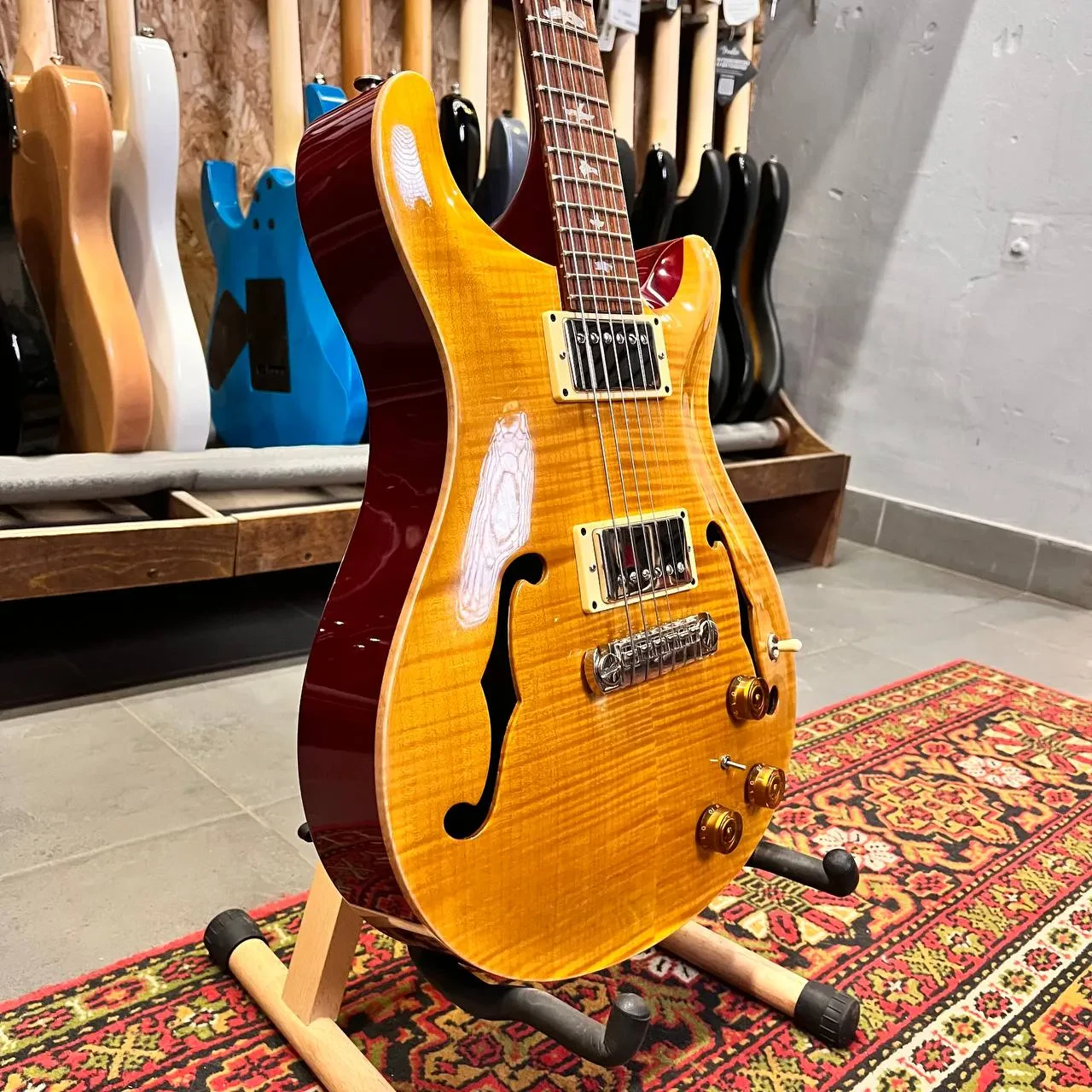 Изображение №5