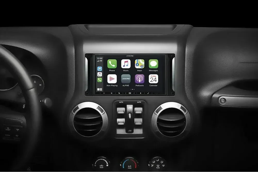 Автомагнитола Alpine i407-WRA 7" для Jeep Wrangler 2007–2018, укороченный корпус, с SiriusXM тюнером