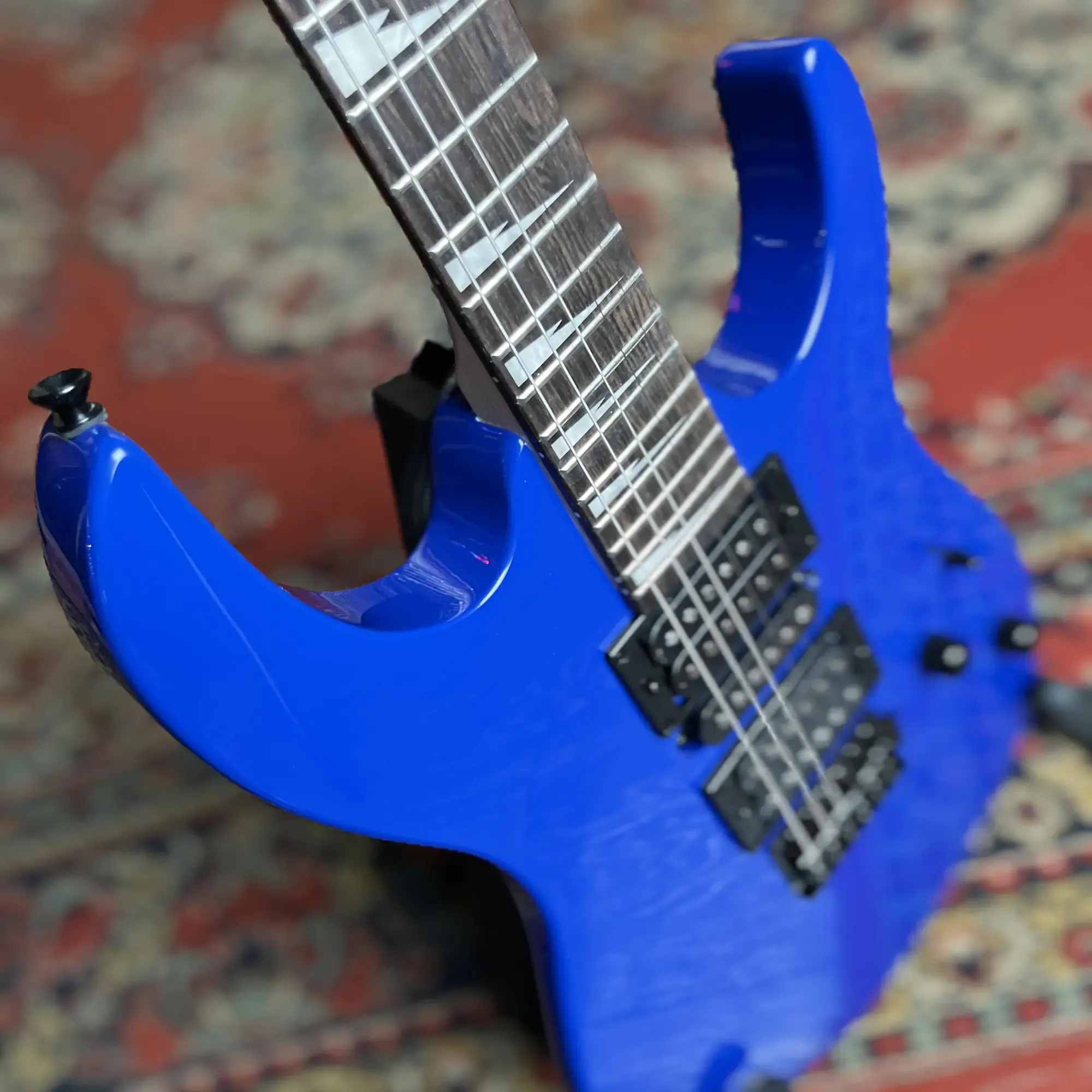 Изображение №6