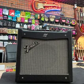 Комбоусилитель Fender Mustang I Black Сhina 2010's