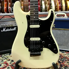 Электрогитара Fender Stratocaster Floyd Rose HH Vintage White Japan 1985
