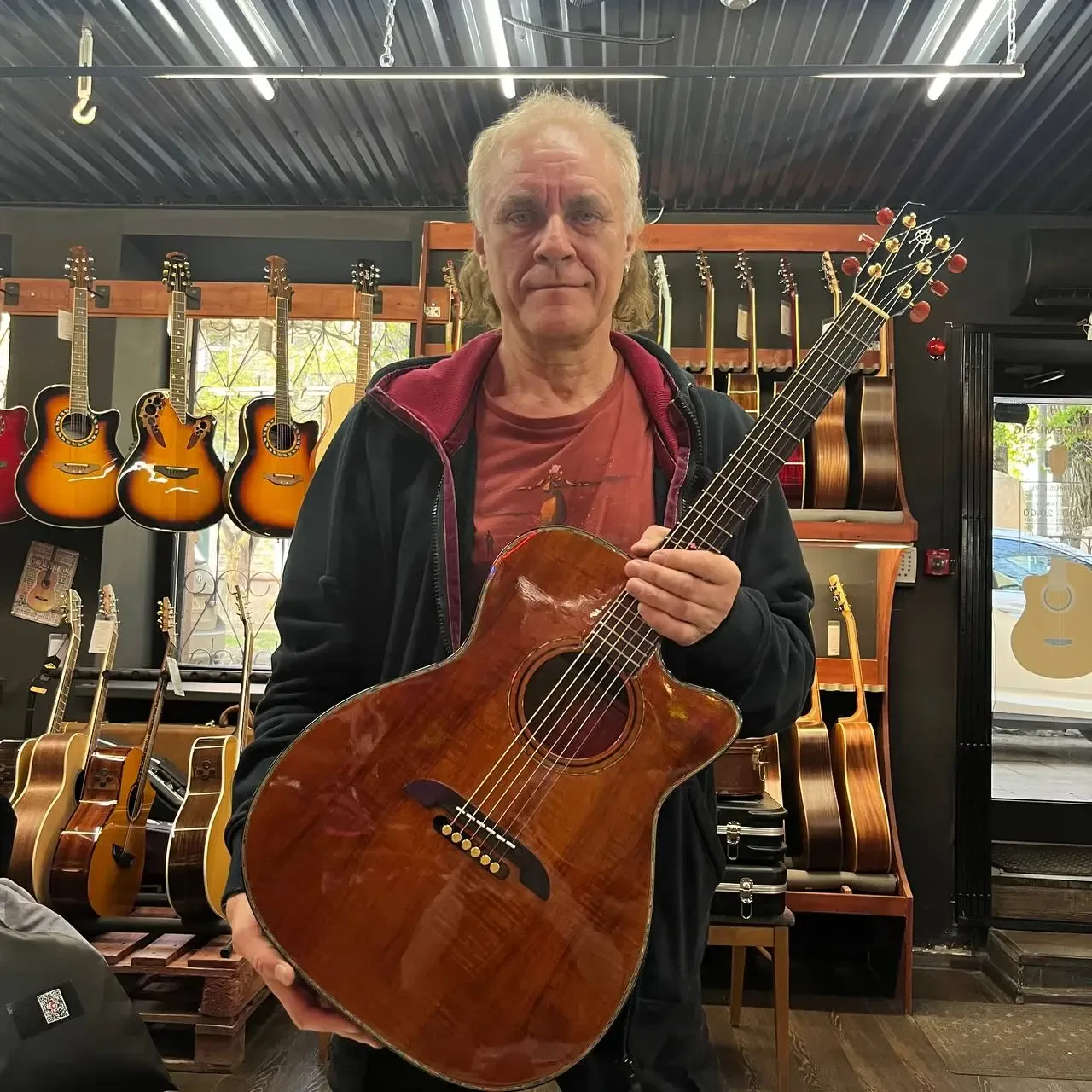 Изображение №7