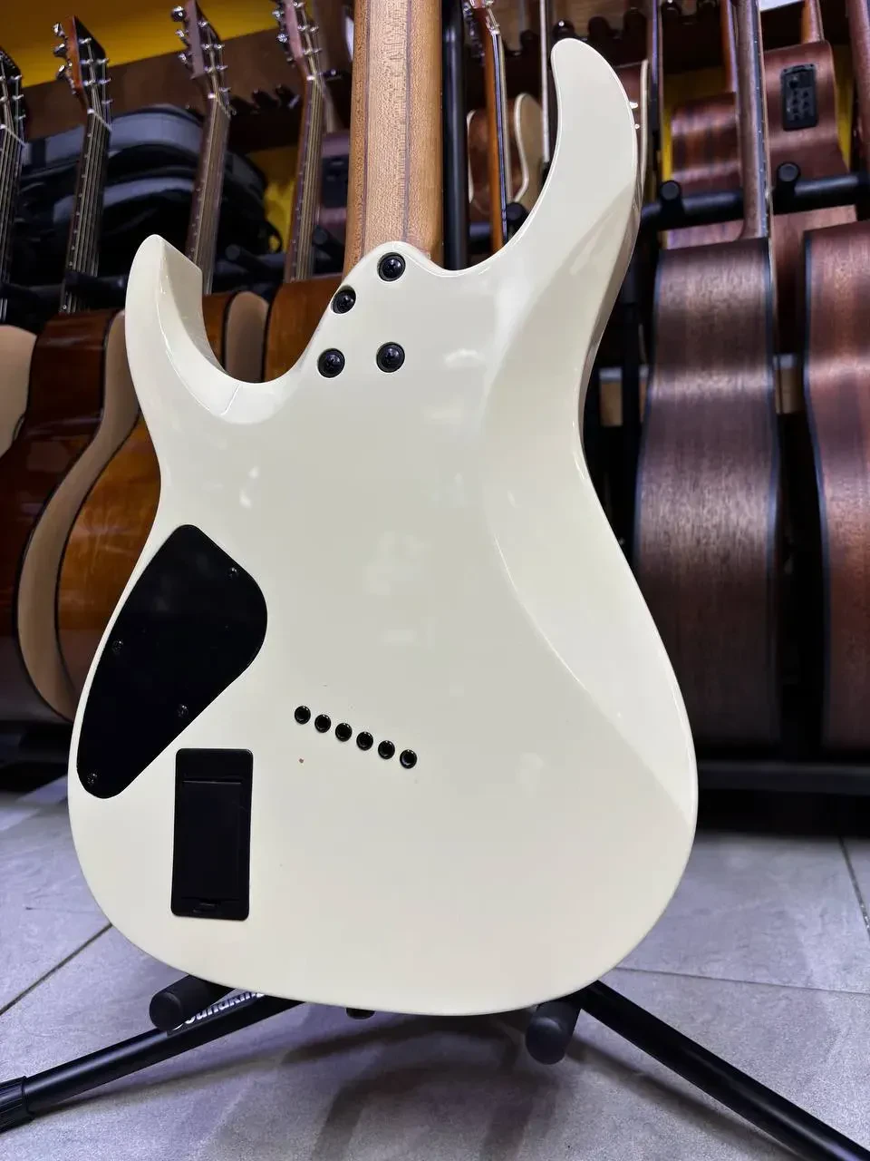 Изображение №7