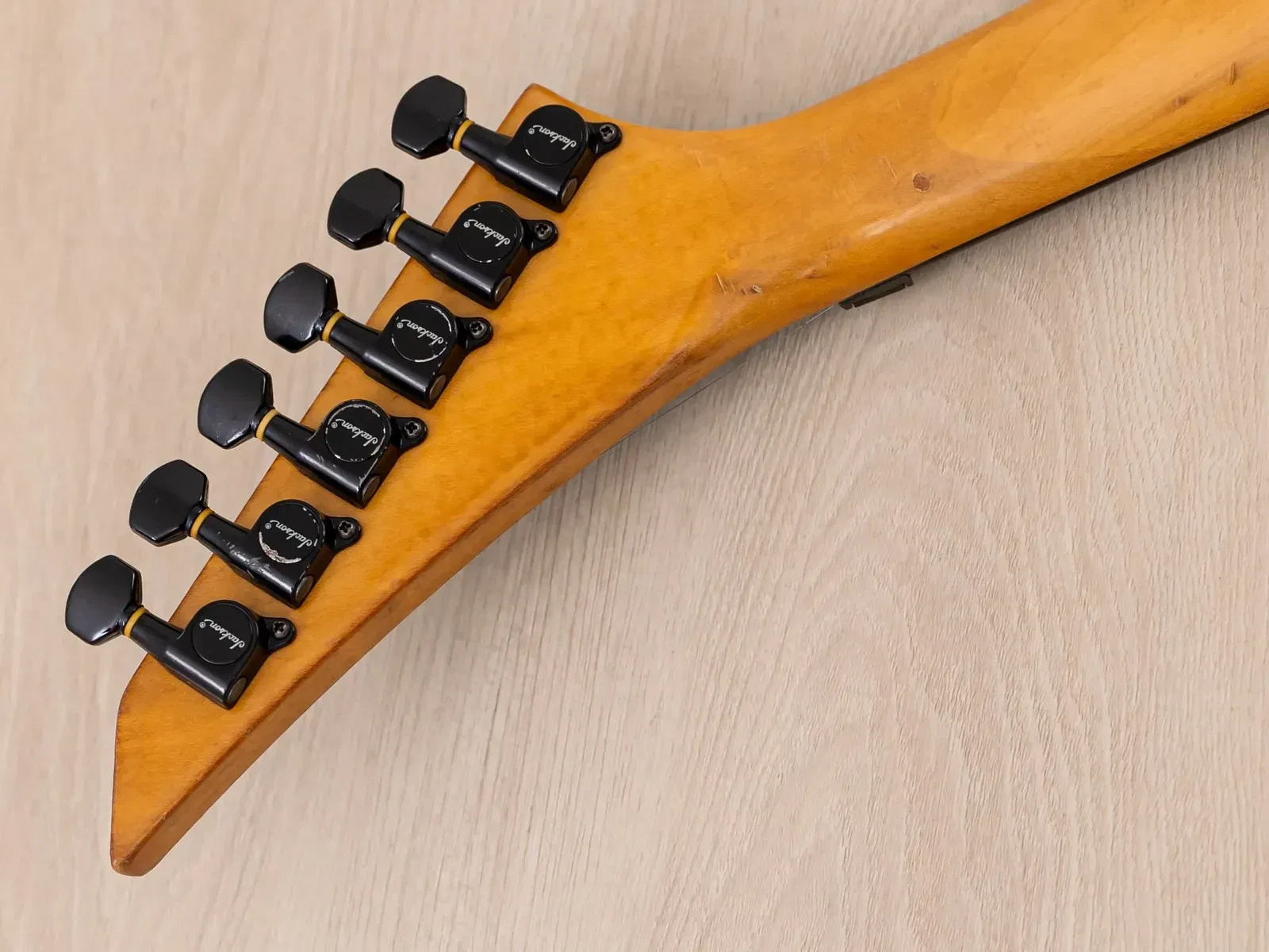 Изображение №5