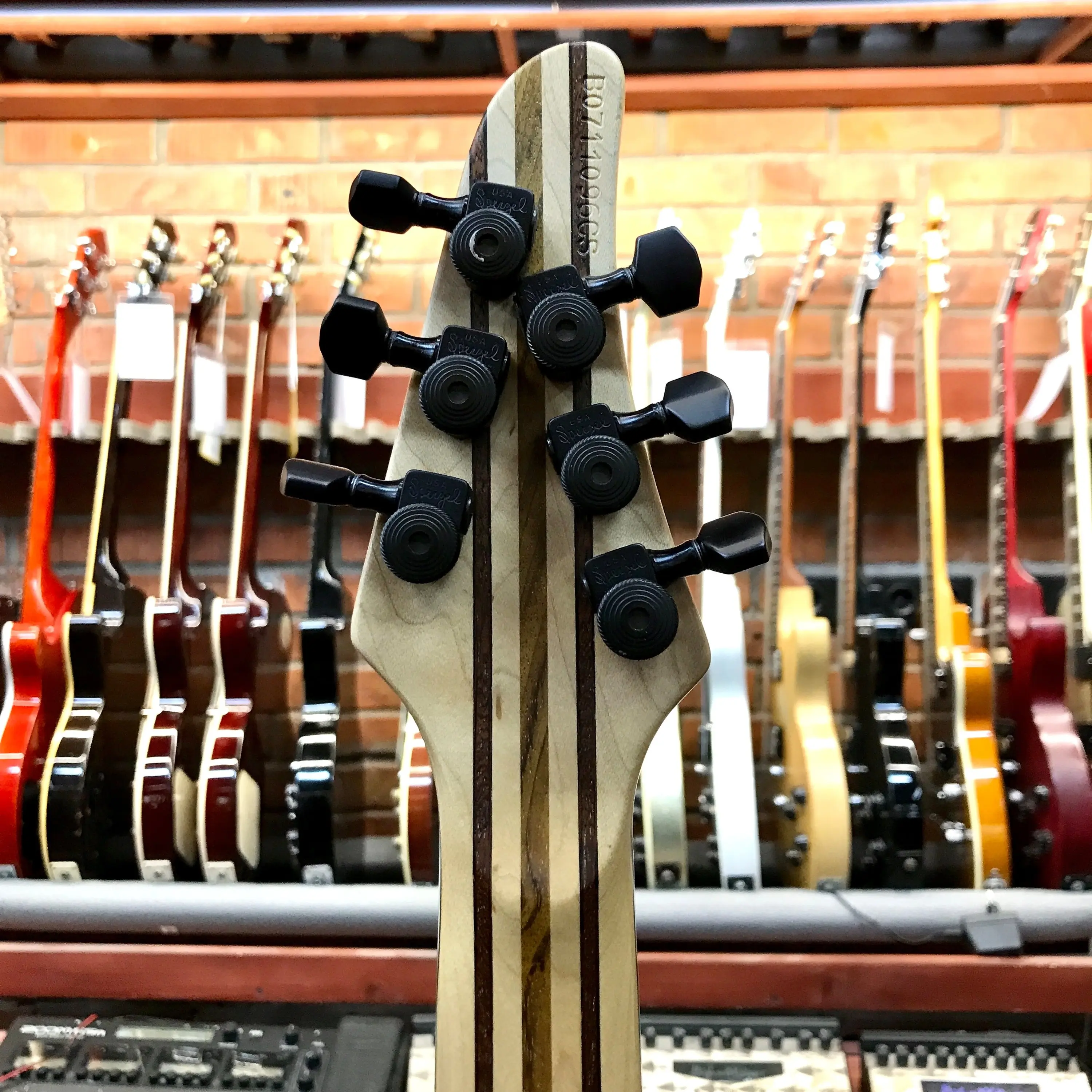 Изображение №6