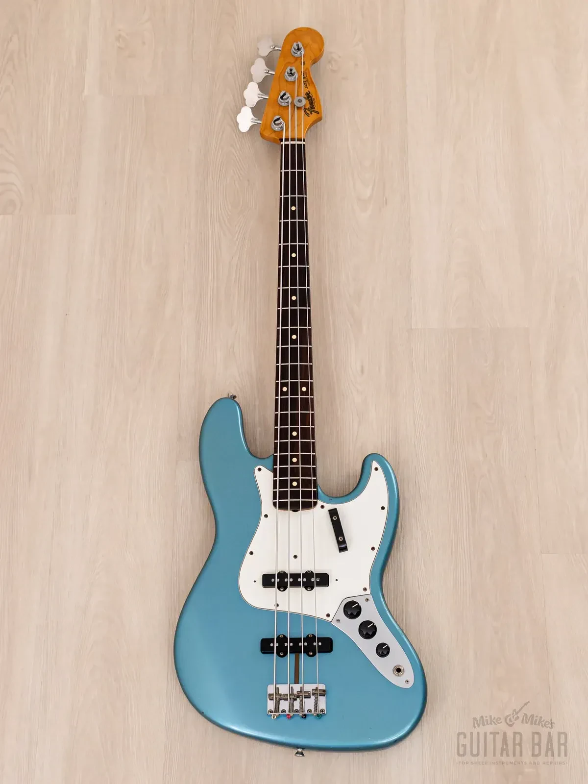 Бас-гитара Fender American Vintage 1962 Jazz Bass JJ Lake Placid Blue w/case USA 2000