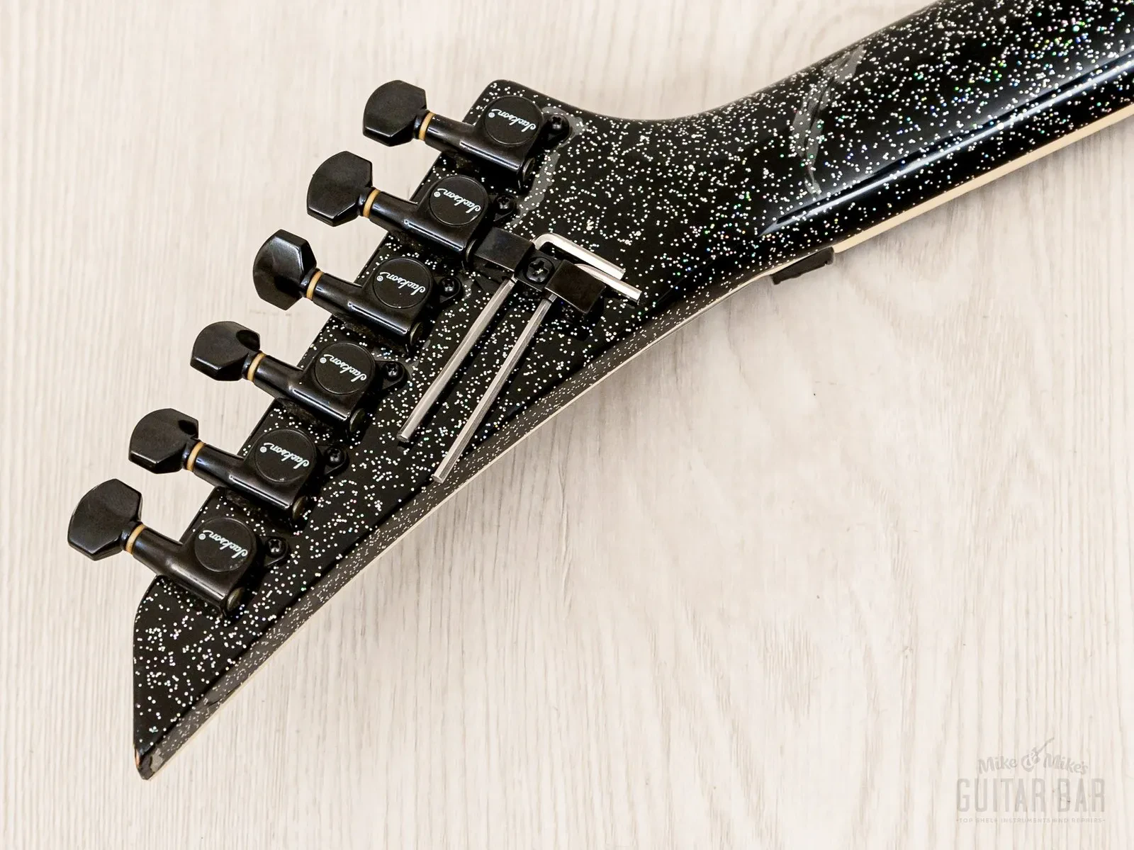 Изображение №5