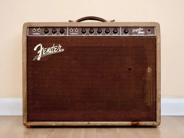 Комбоусилитель для электрогитары Fender 5G4 Super Amp 35W 2x10 USA 1960