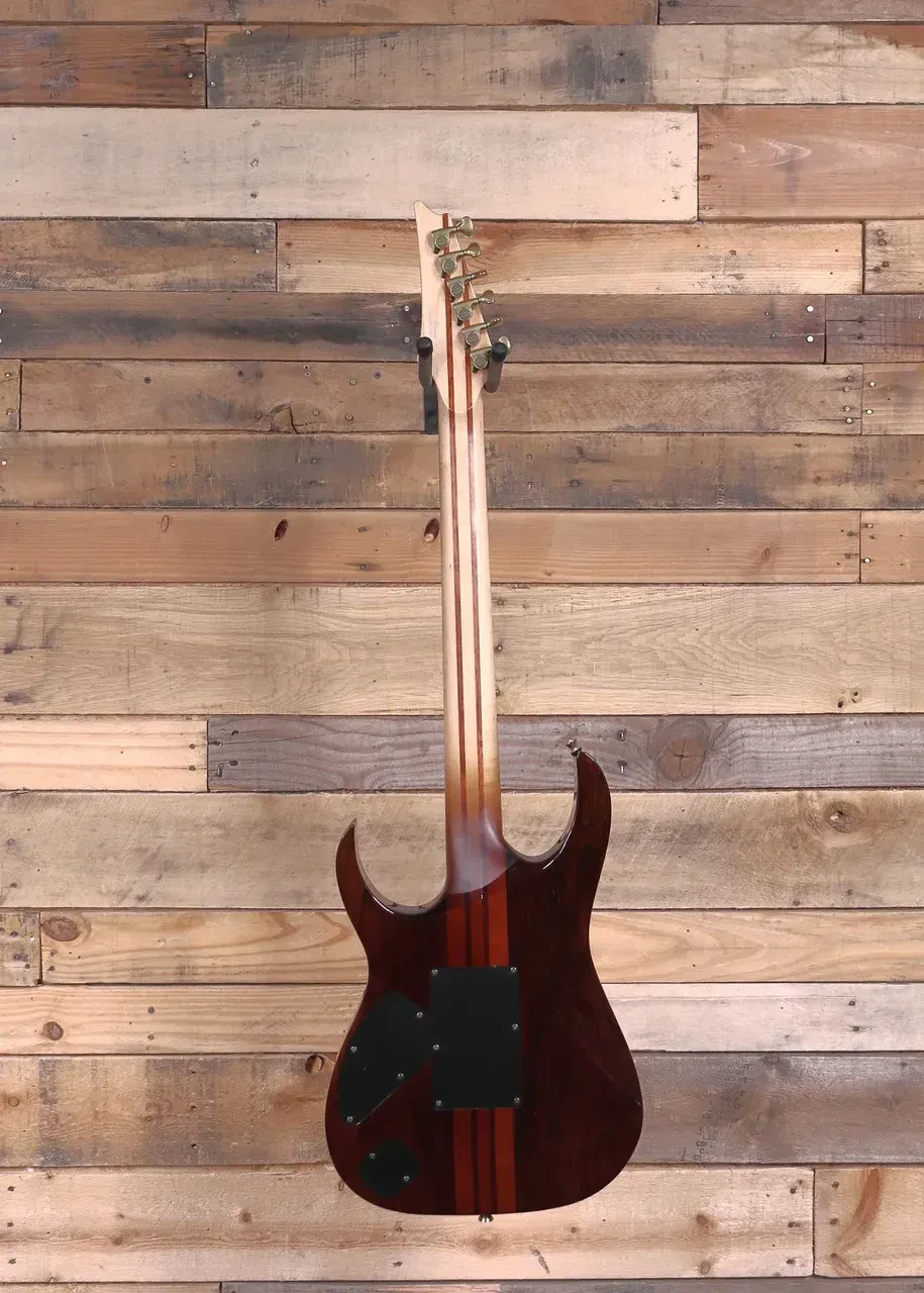 Изображение №5