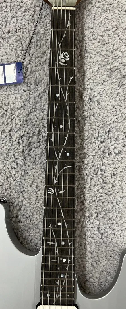 Изображение №6