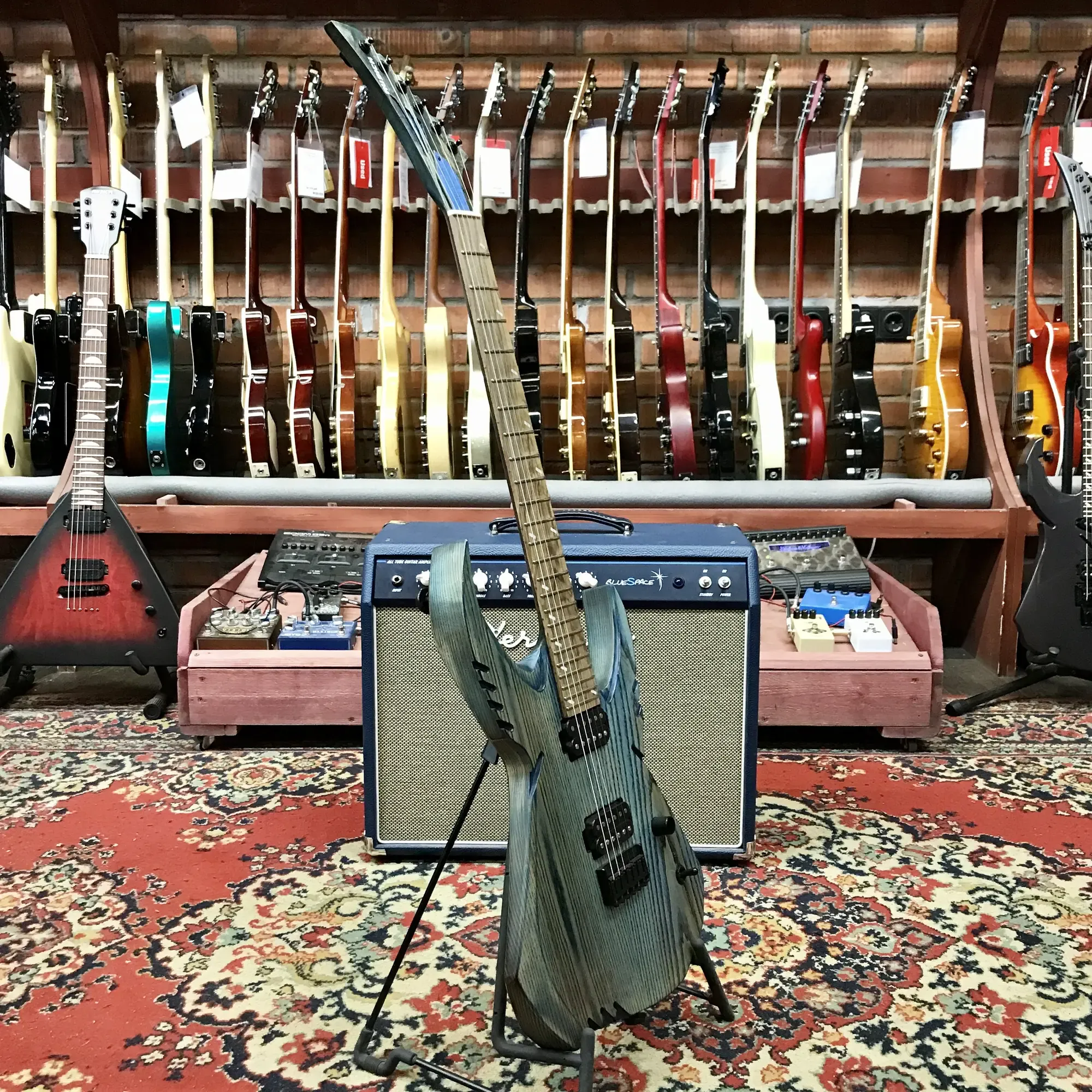 Изображение №11