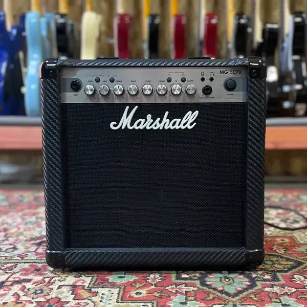 Комбоусилитель для электрогитары Marshall MG15CFX Black Vietnam 2012