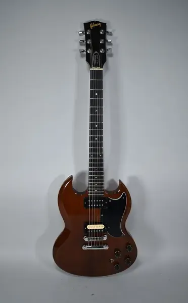 Электрогитара Gibson The SG Deluxe Firebrand Walnut w/case USA 1982