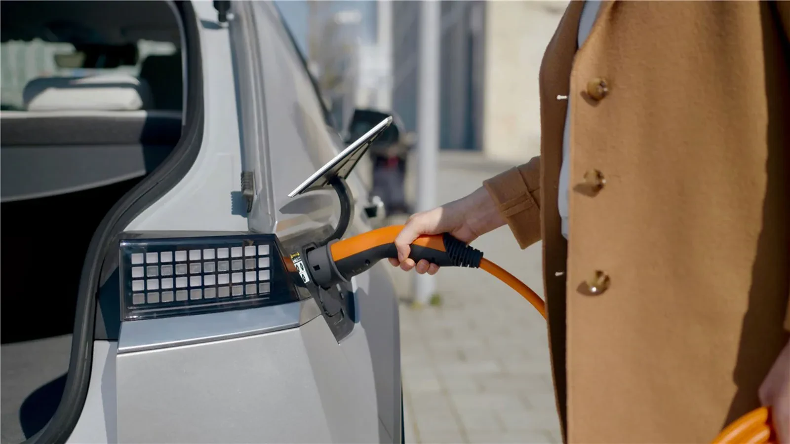 Изображение №7