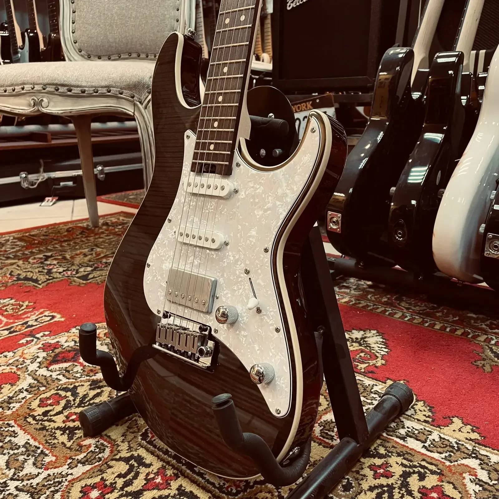 Изображение №8