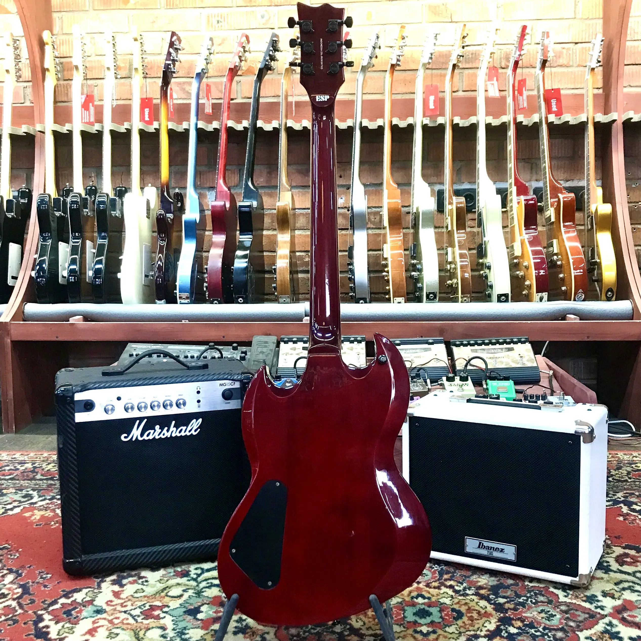 Изображение №6