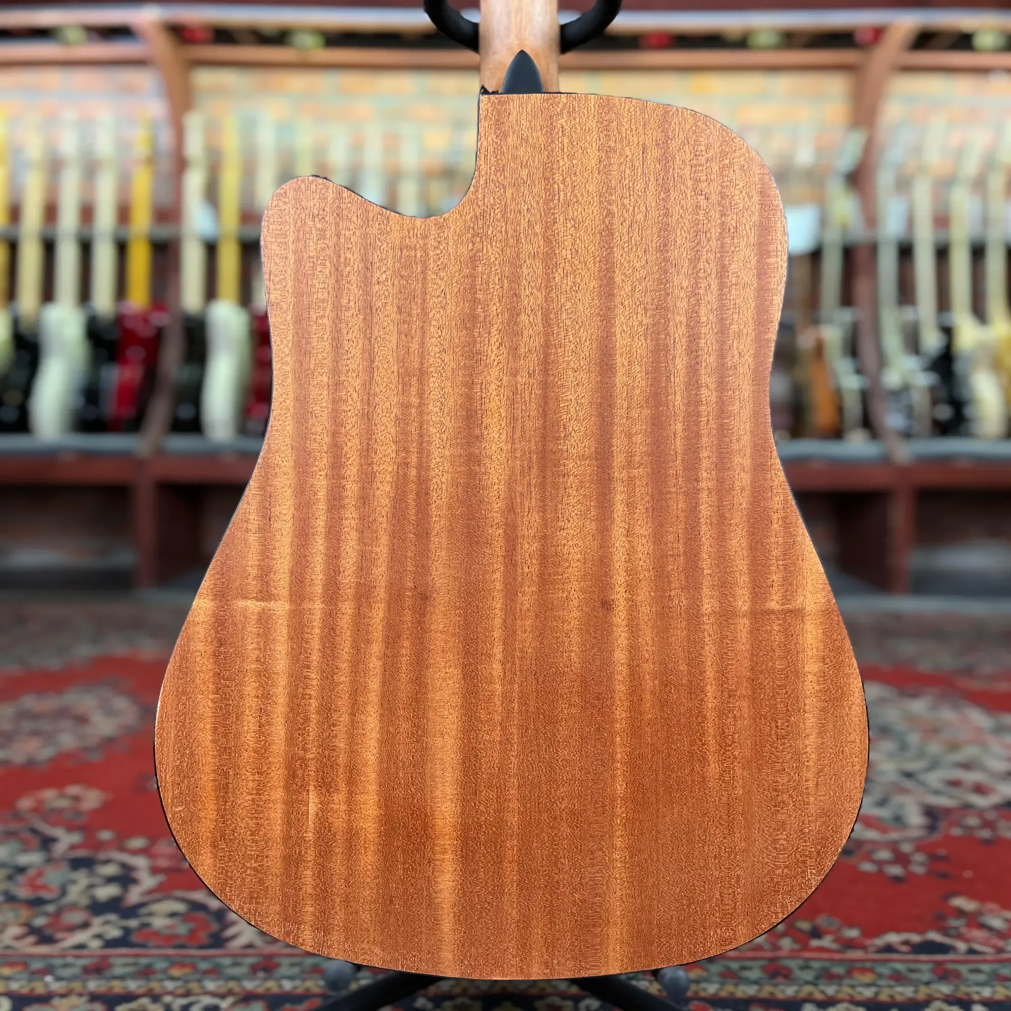 Изображение №6