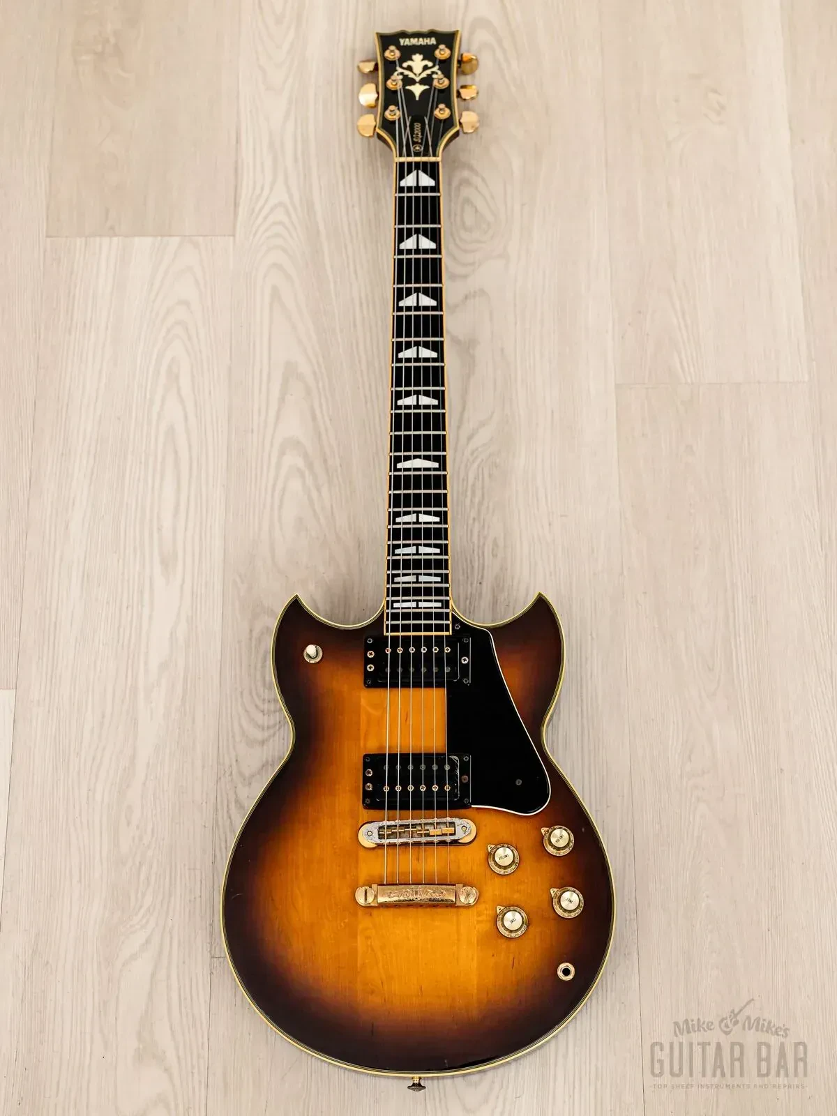 Электрогитара Yamaha SG2000 HH Brown Sunburst w/case Japan 1981