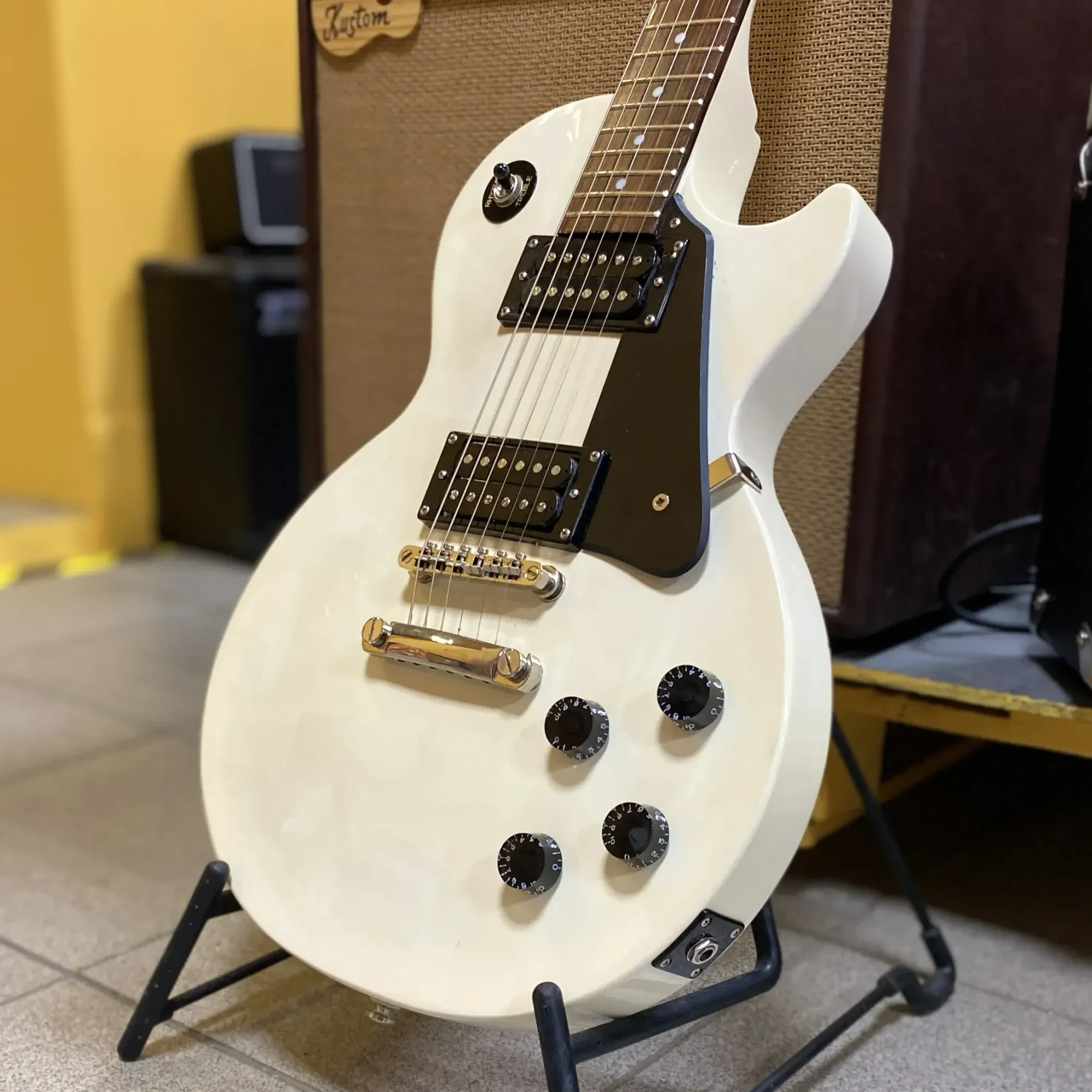 Изображение №5