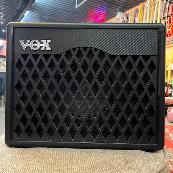 Комбоусилитель для электрогитары Vox VX-I 15w vietnam 2018
