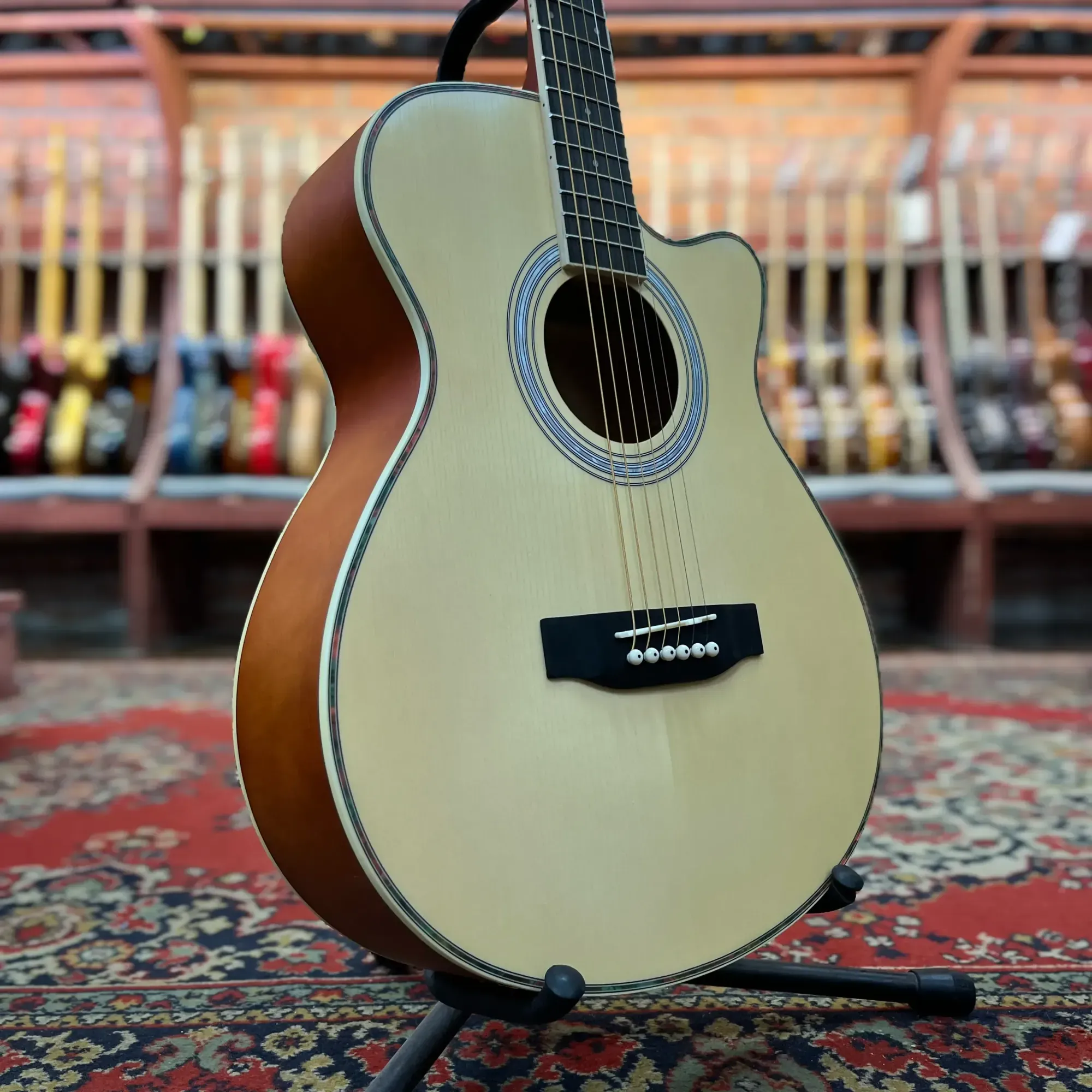 Изображение №5