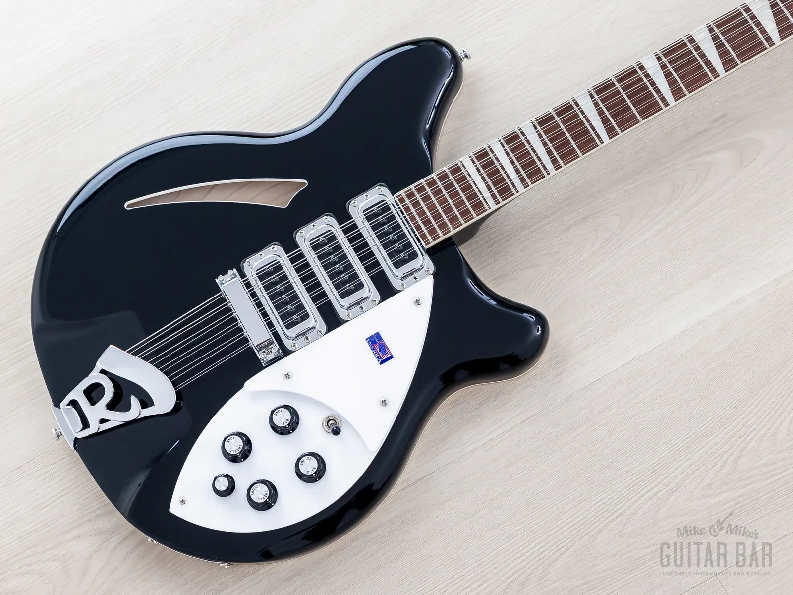 2011 Rickenbacker 370/12 12-String Semi-Hollow Guitar Jetglo, Mint w/ Case