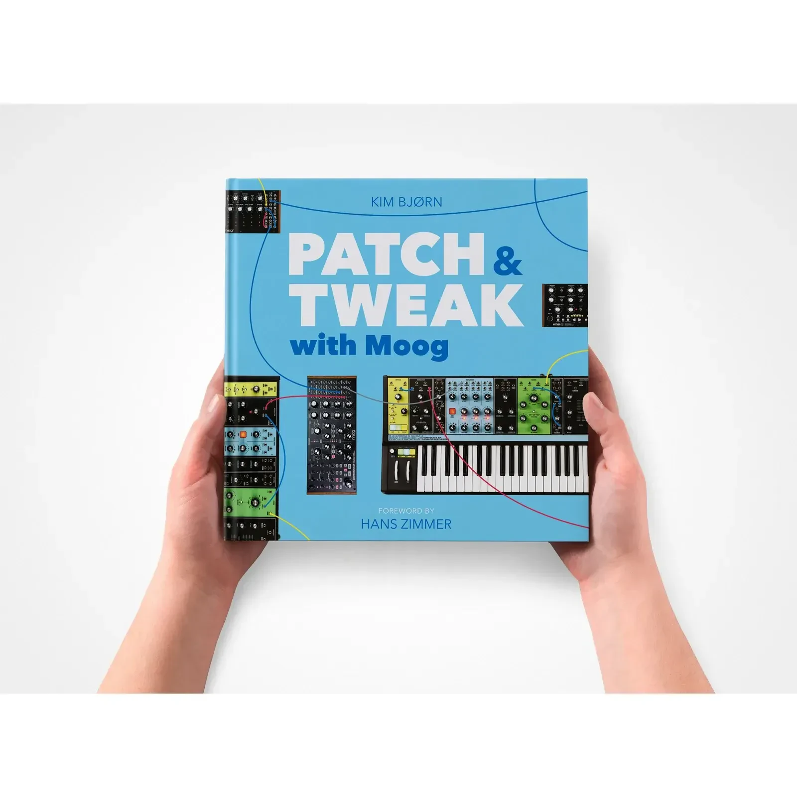 Книга для клавишных инструментов Bjooks Patch & Tweak with Moog