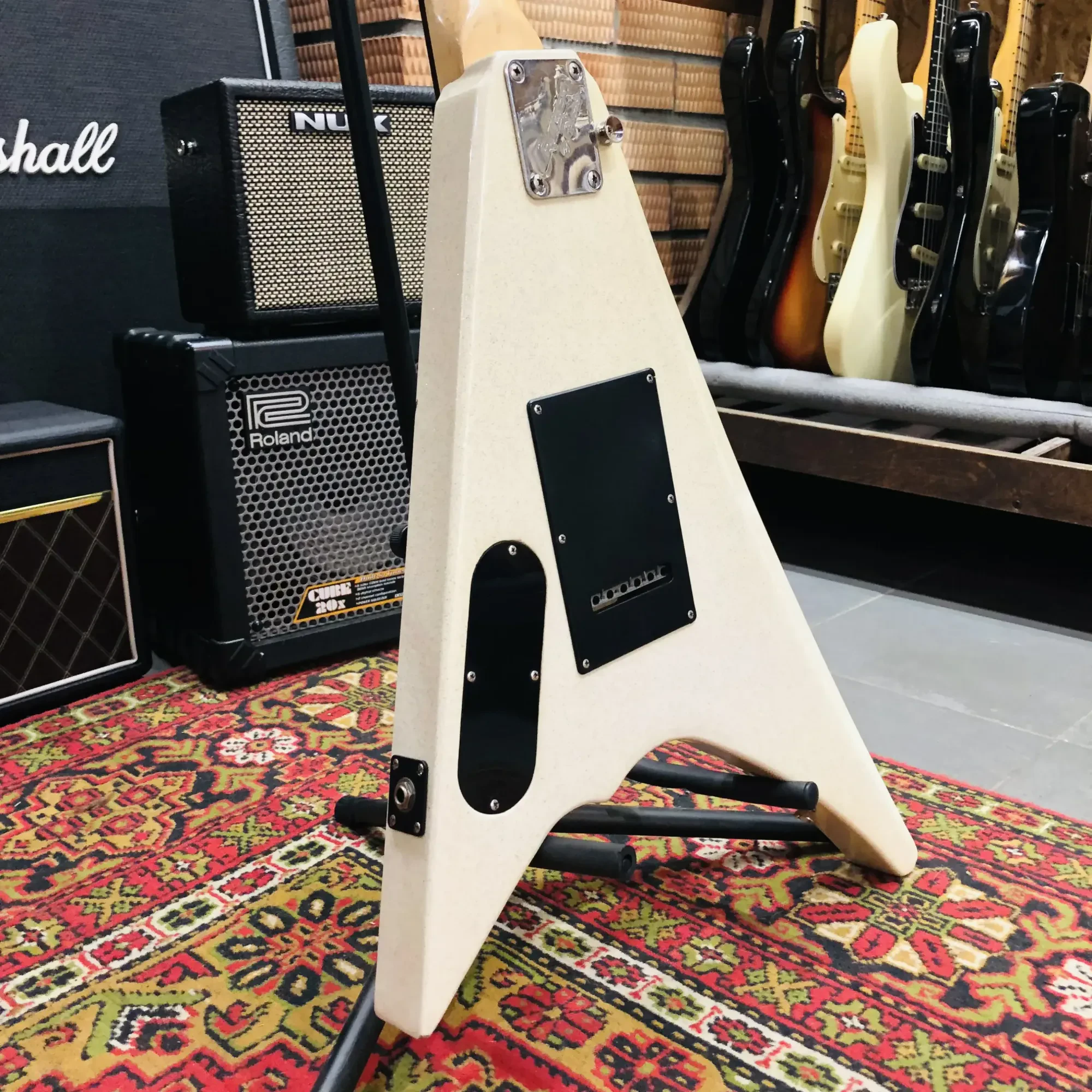 Изображение №11