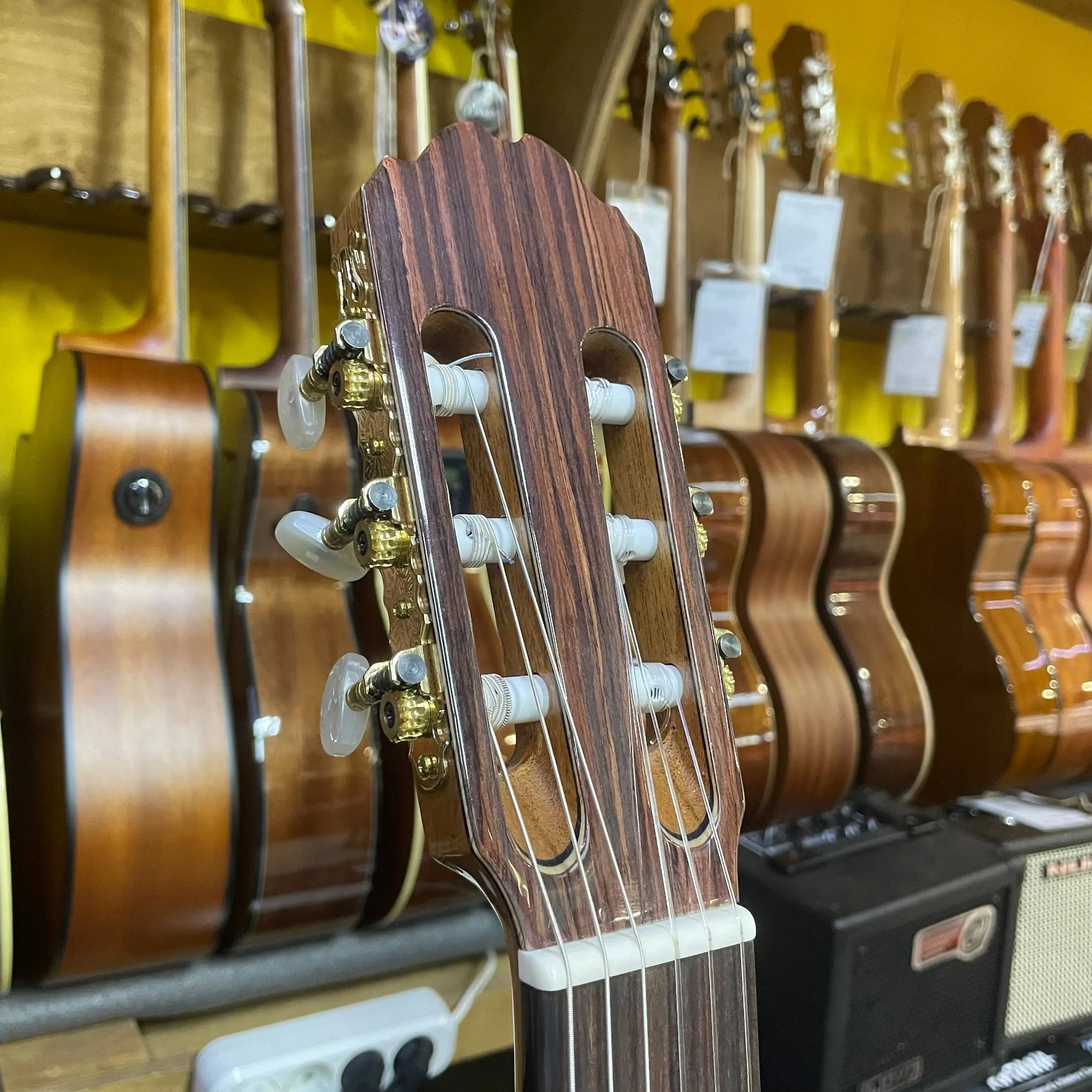 Изображение №9