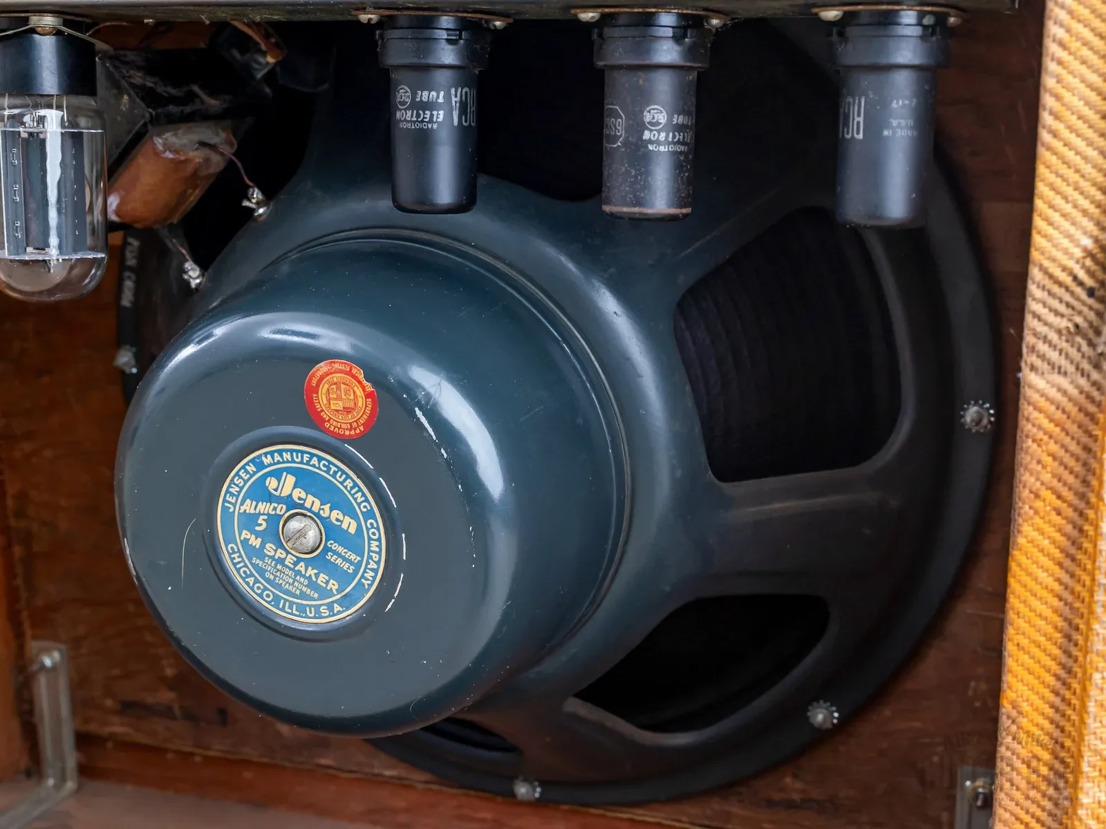 Изображение №10