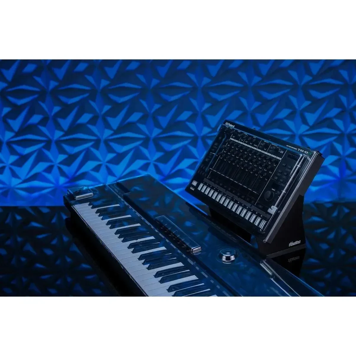 Изображение №8