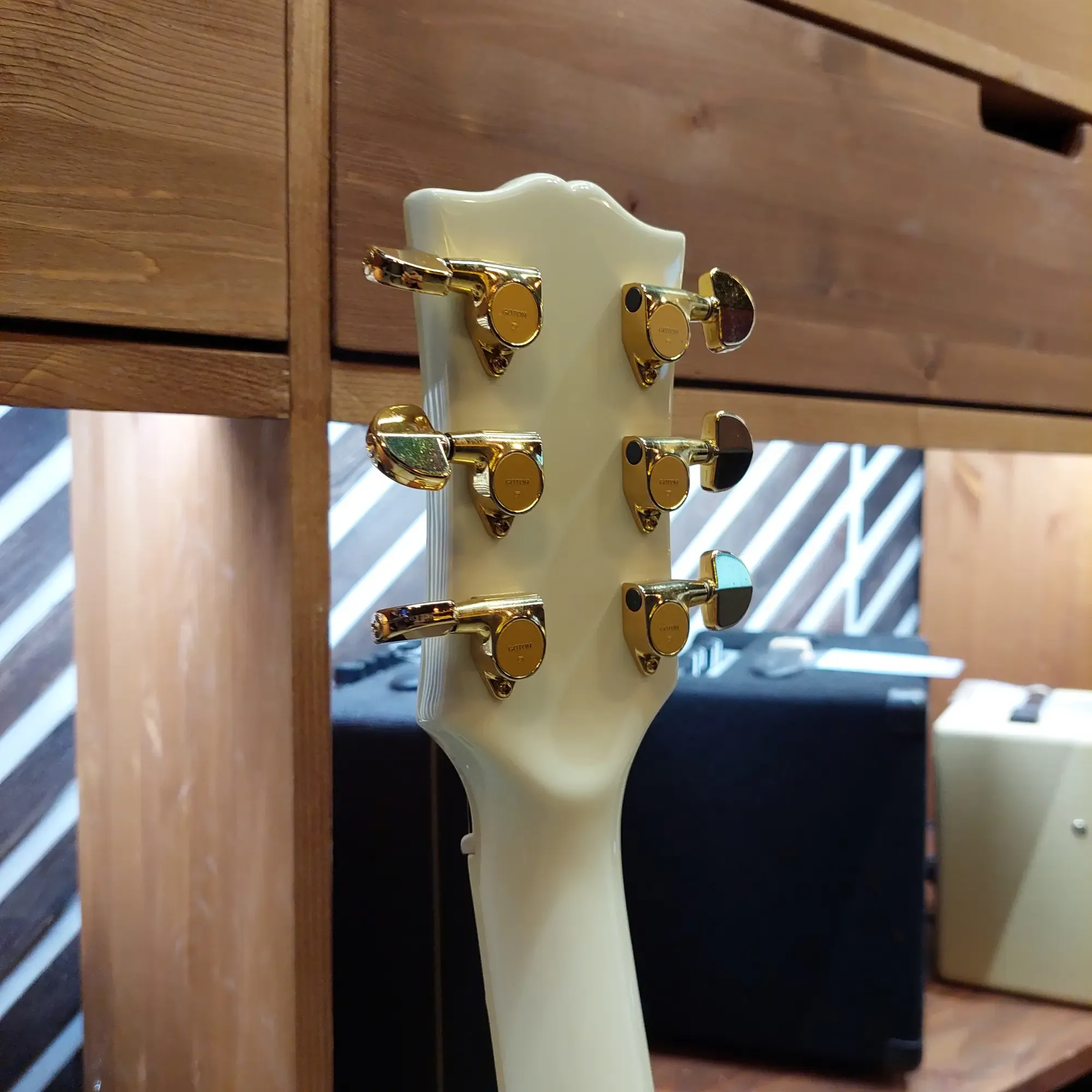 Изображение №10