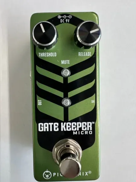 Педаль эффектов для электрогитары Pigtronix Gatekeeper Micro Hum Eliminator Noise Gate