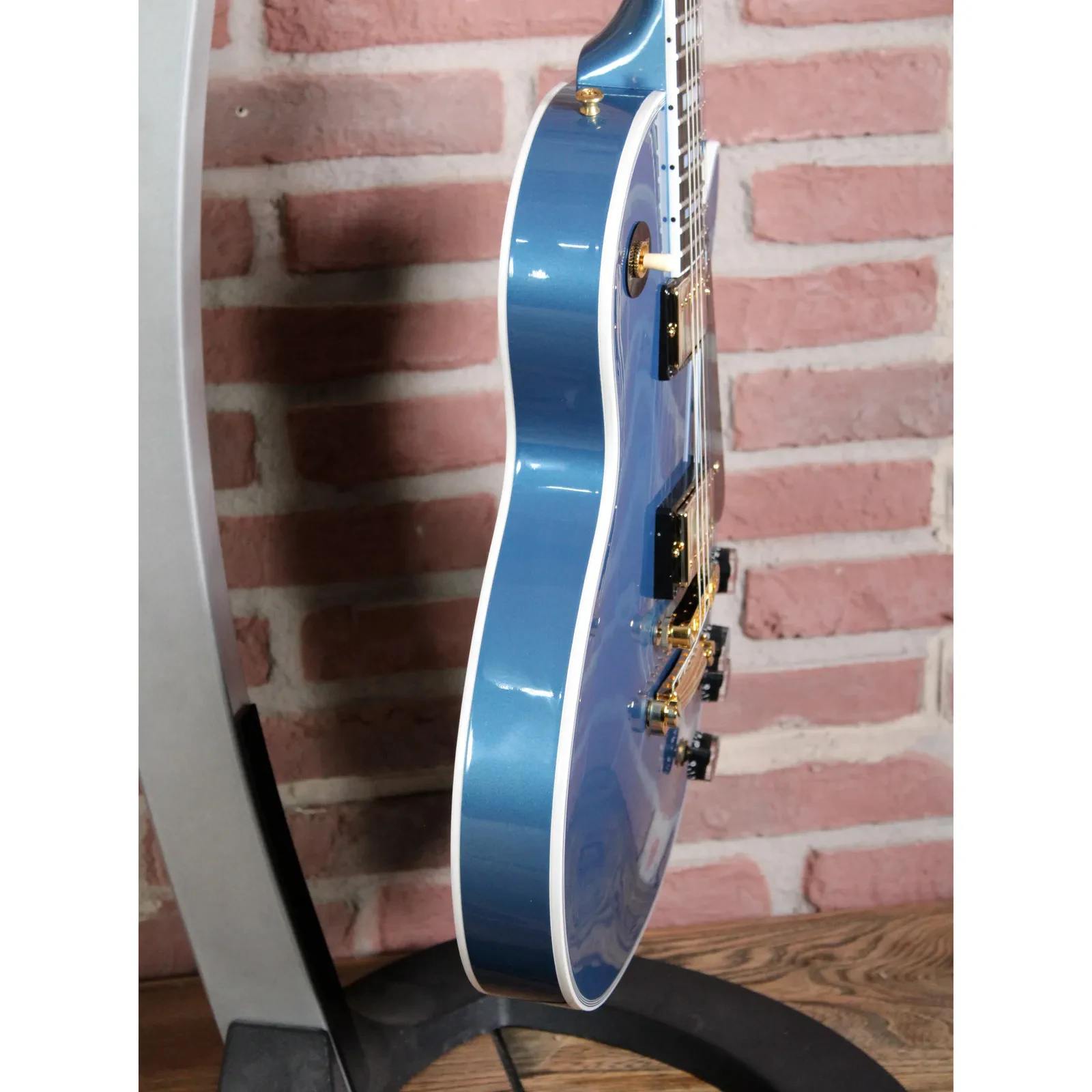 Изображение №7