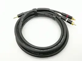 Коммутационный кабель ZZcable E32-3,5-2RCA-0900 9м
