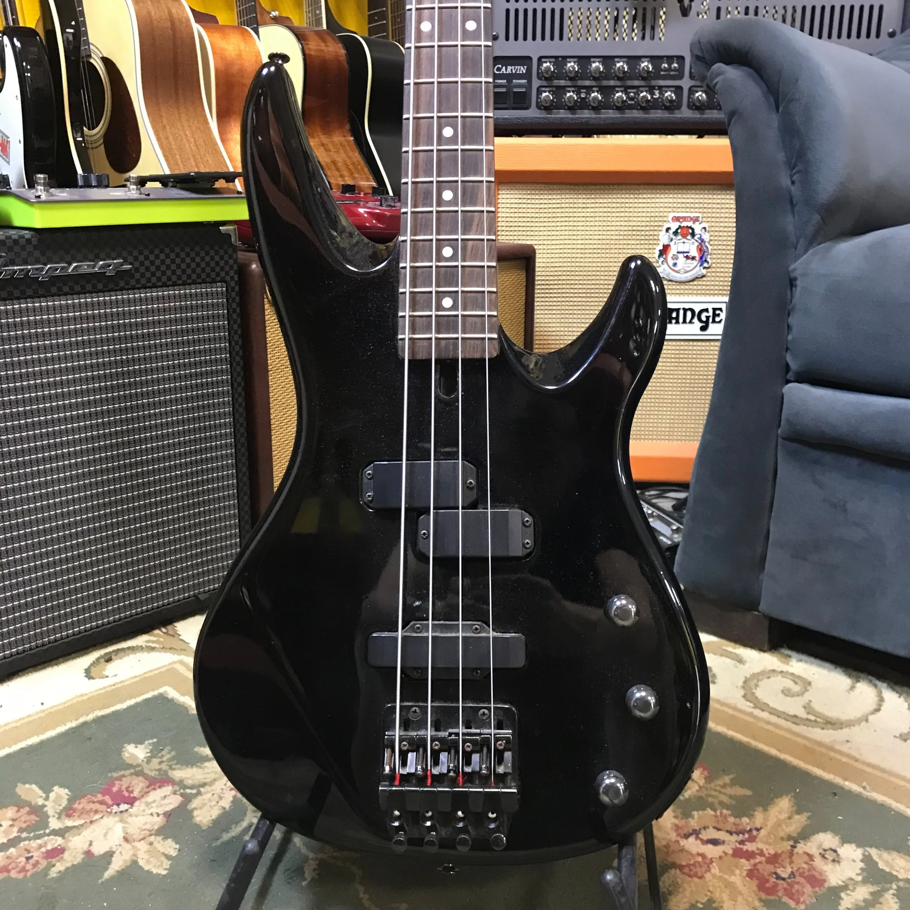 Бас-гитара Yamaha RBX 800 SS  Black Japan 1980s