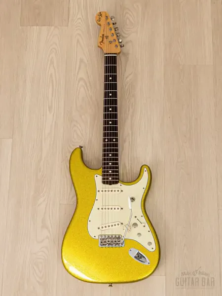 Электрогитара Fender Custom Shop Dick Dale Stratocaster SSS Chartreuse Sparkle w/case USA 2011