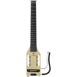 Классическая гитара с подключением Traveler Guitar Ultra-Light Nylon Maple Nylon-Electric Guitar Natural