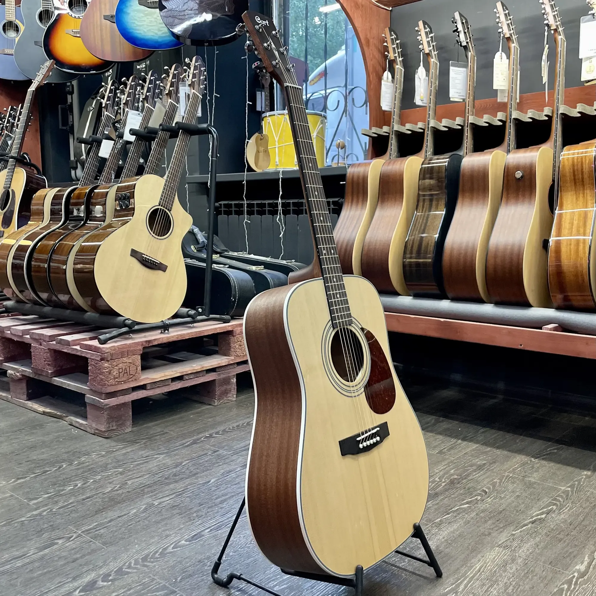 Изображение №6