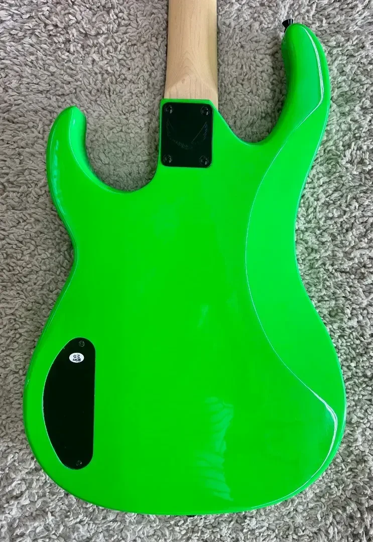 Изображение №6