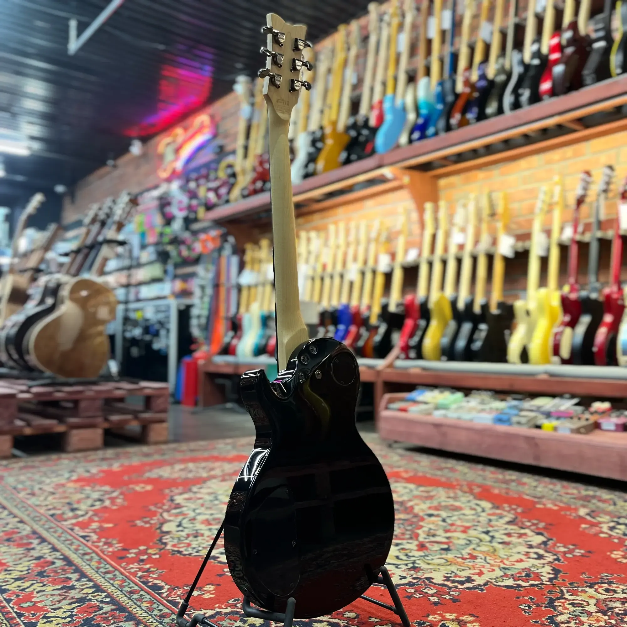 Изображение №12