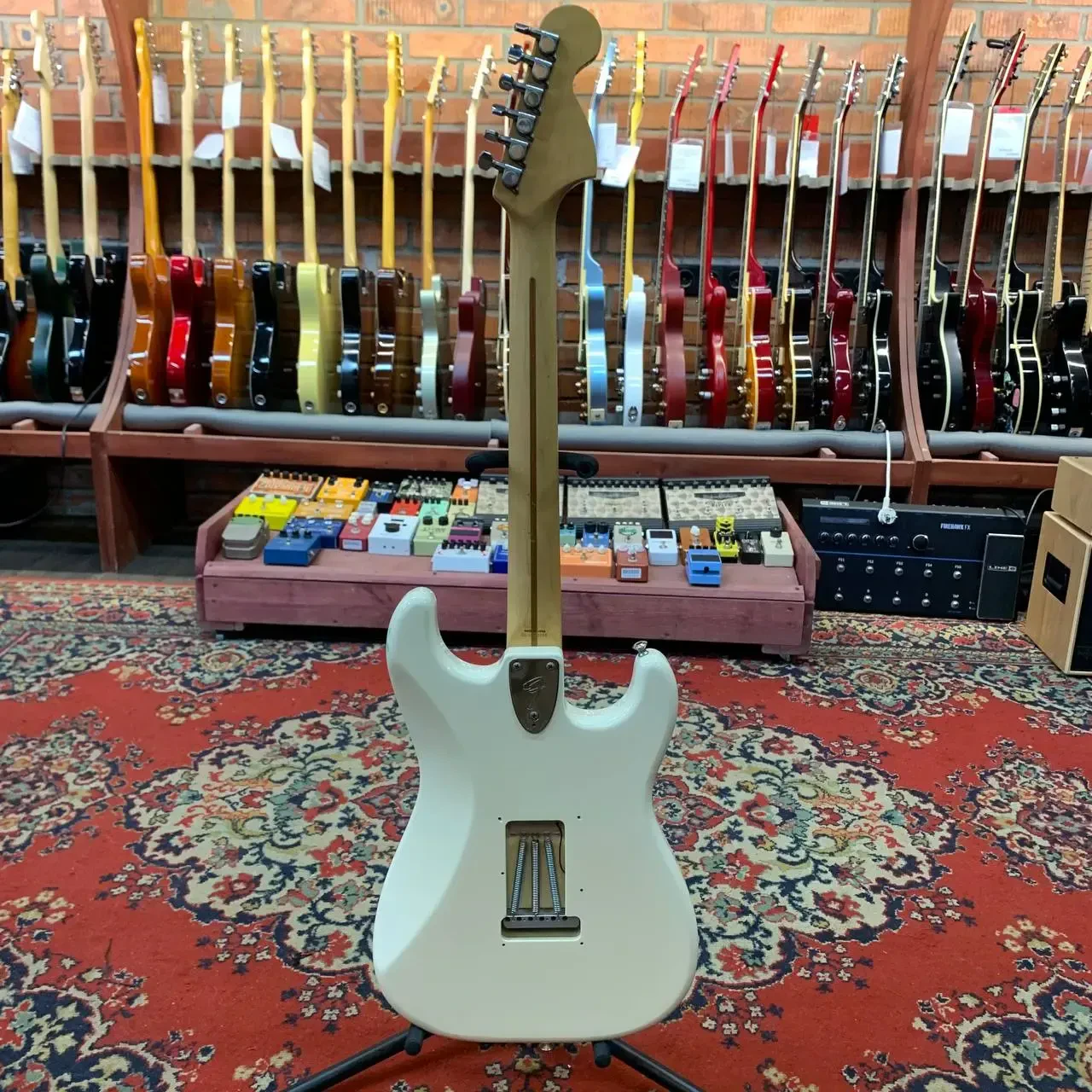 Изображение №7