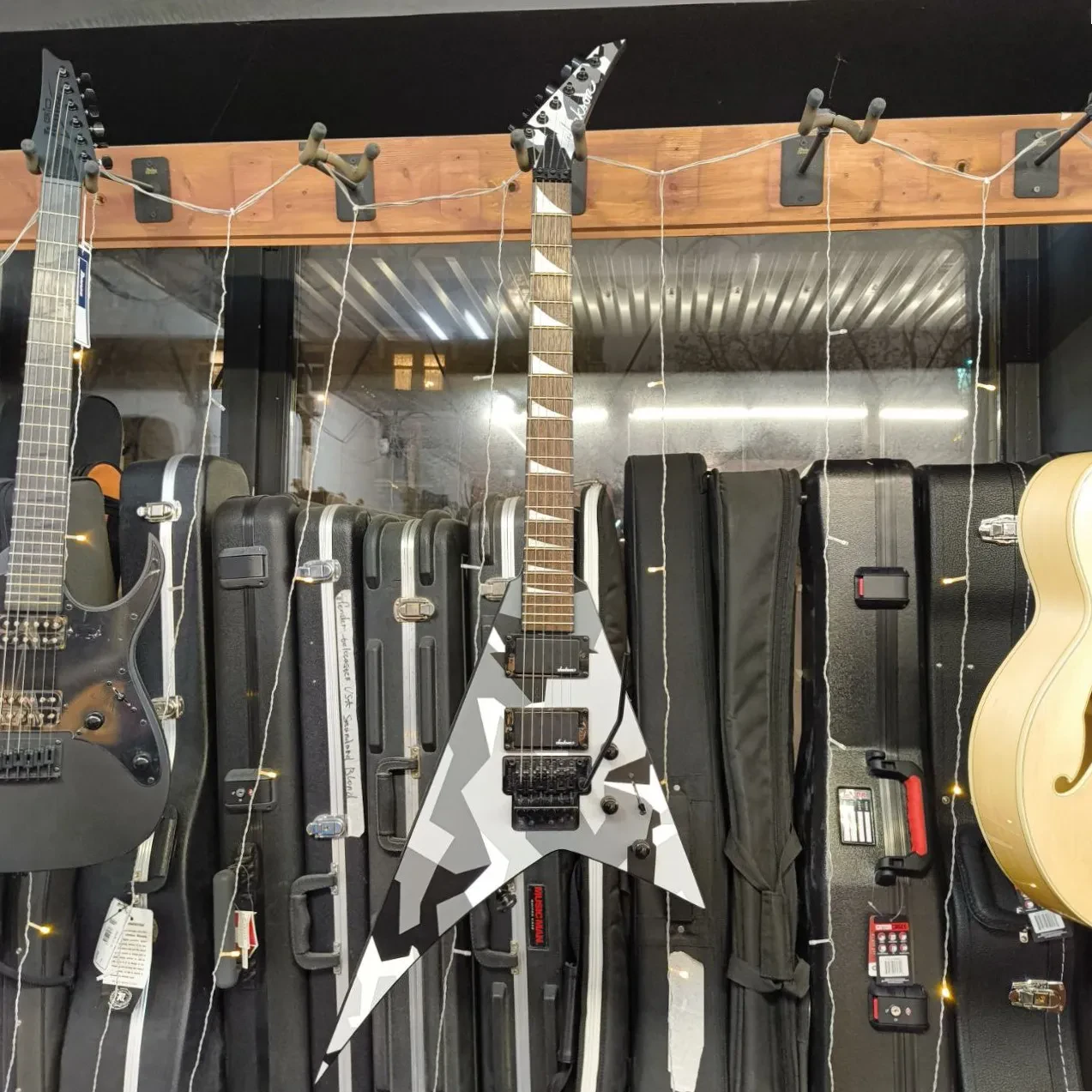 Изображение №2