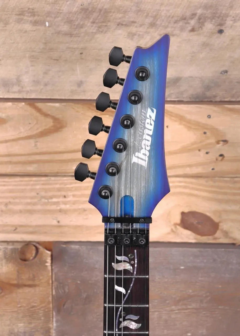 Изображение №6