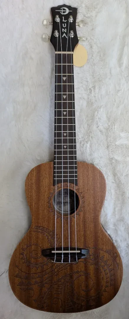 Luna Guitars Luna Model UKE TC MAH Tattoo Mahogany Concert Size Acoustic Ukulele with Gig Bag