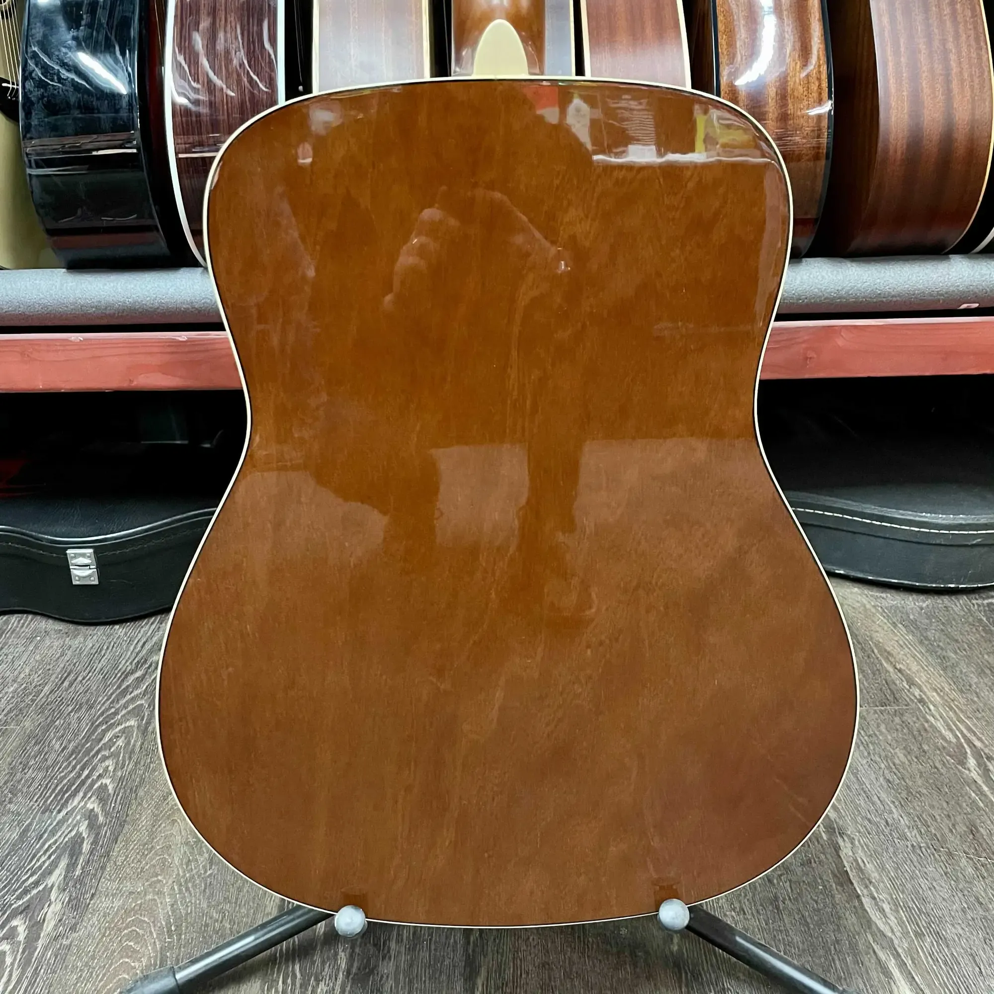 Изображение №6