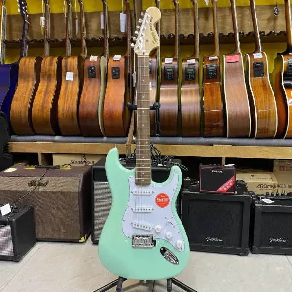 Электрогитара Fender Squier Affinity Strat Laurel SG