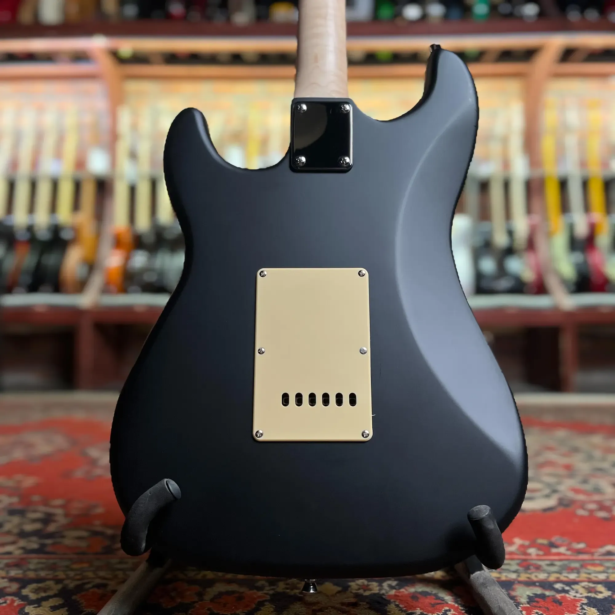 Изображение №5